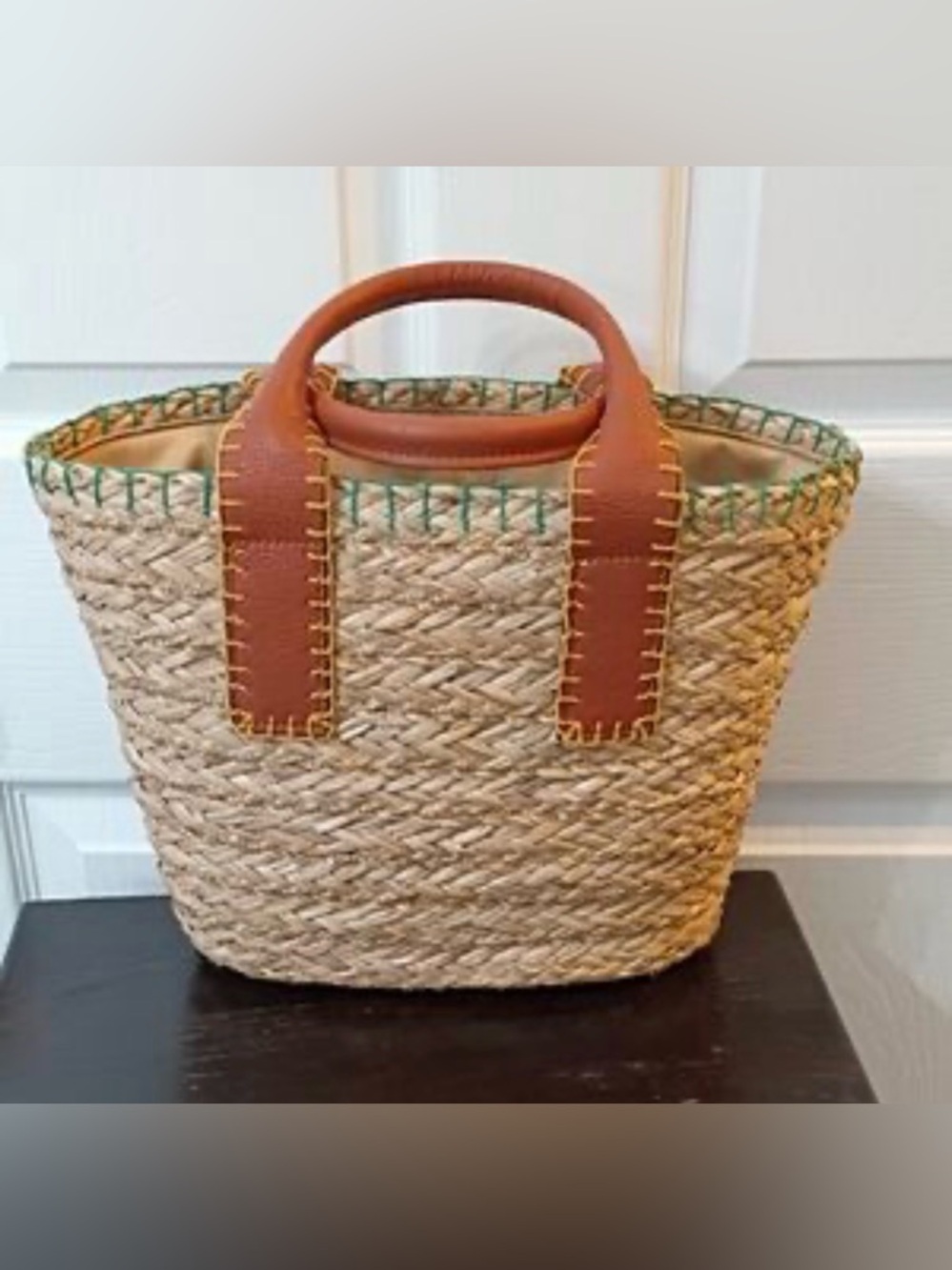Universal Thread Natural Straw Tote with Brown Handles and Green Trim Like New ! - Picture 11 of 11